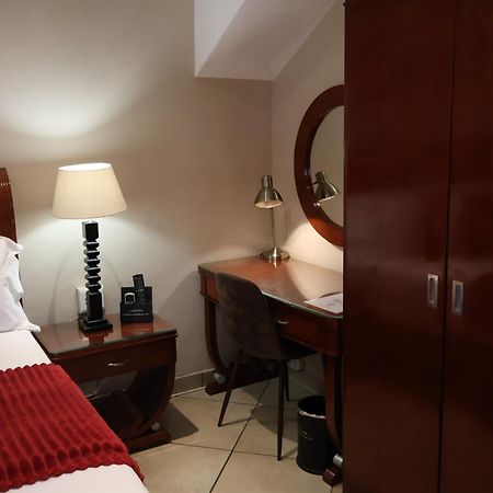 Lakeview Boutique Hotel&Conference Center Benoni Extérieur photo