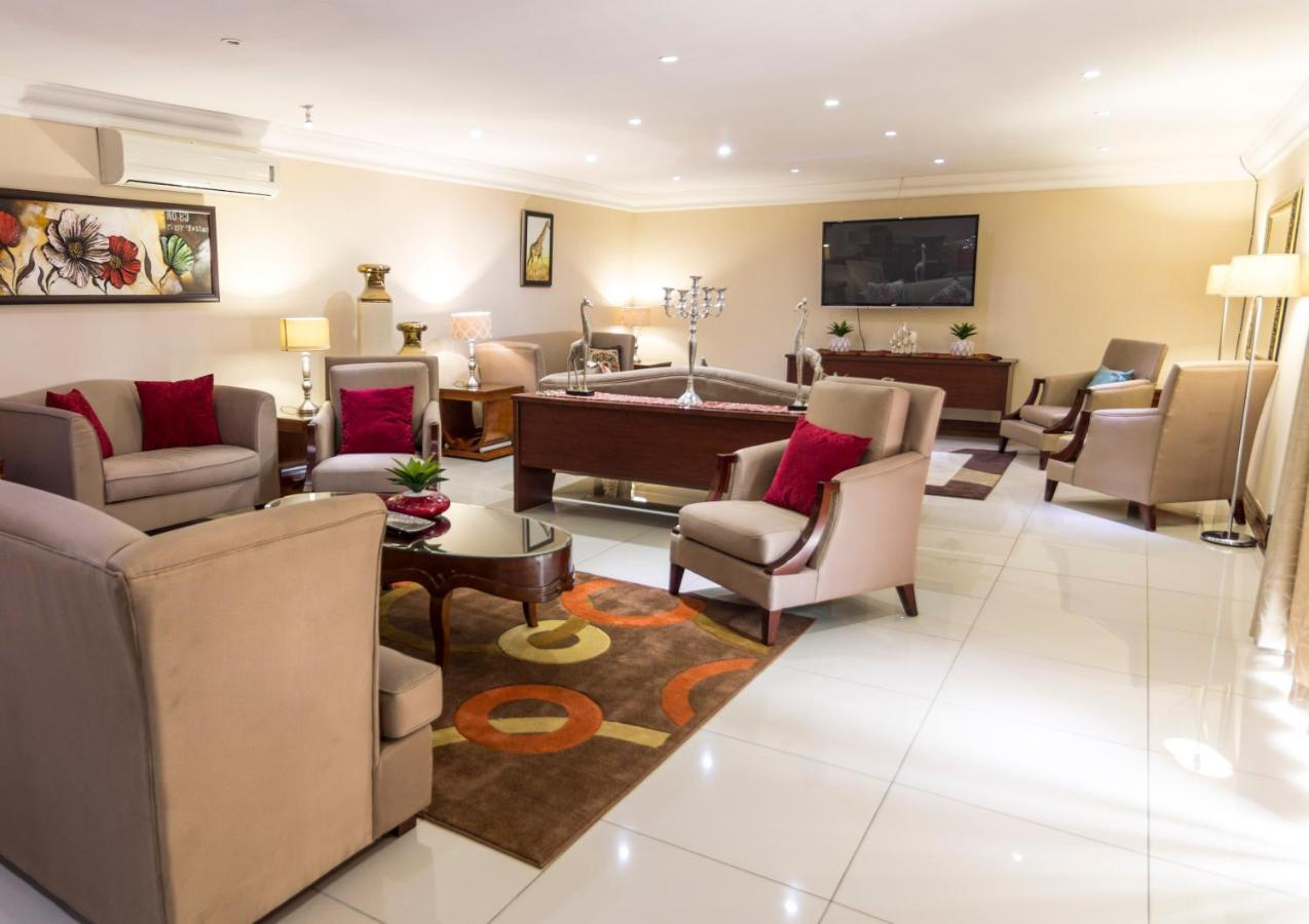 Lakeview Boutique Hotel&Conference Center Benoni Extérieur photo