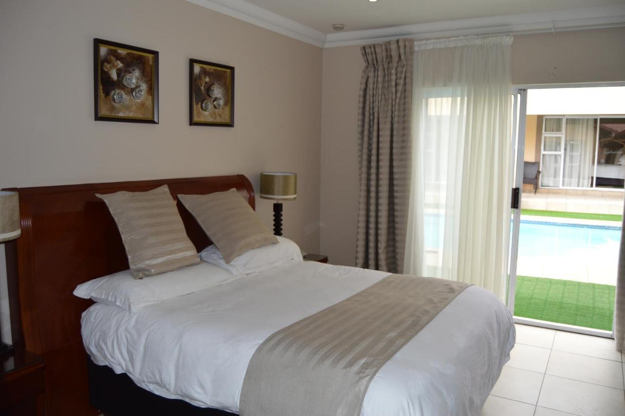 Lakeview Boutique Hotel&Conference Center Benoni Extérieur photo