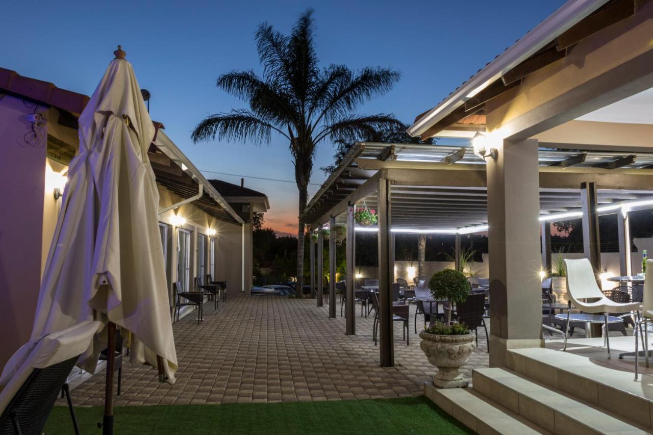 Lakeview Boutique Hotel&Conference Center Benoni Extérieur photo