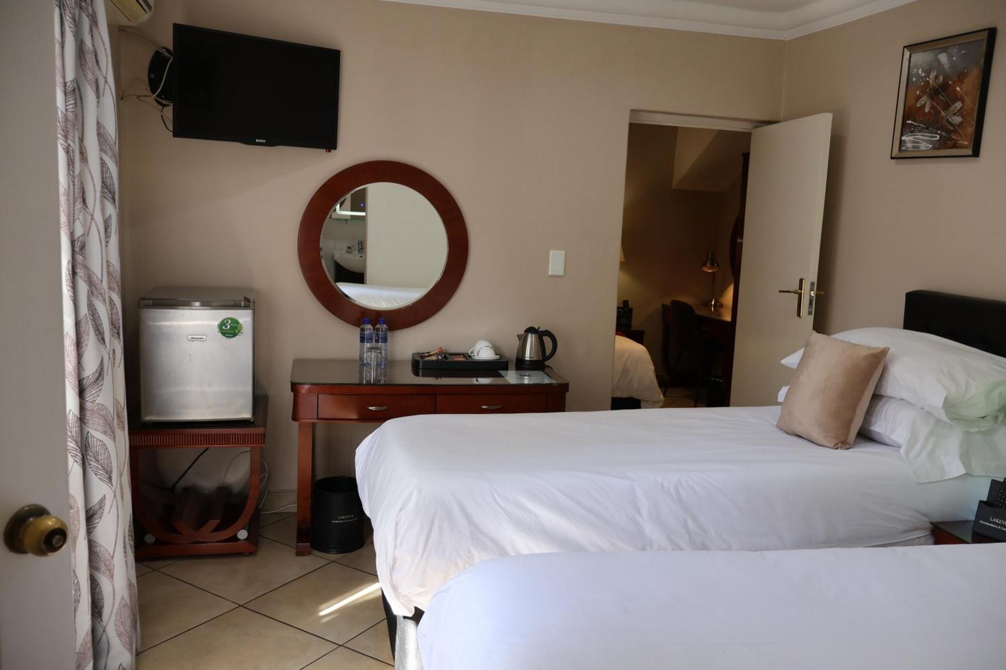Lakeview Boutique Hotel&Conference Center Benoni Extérieur photo