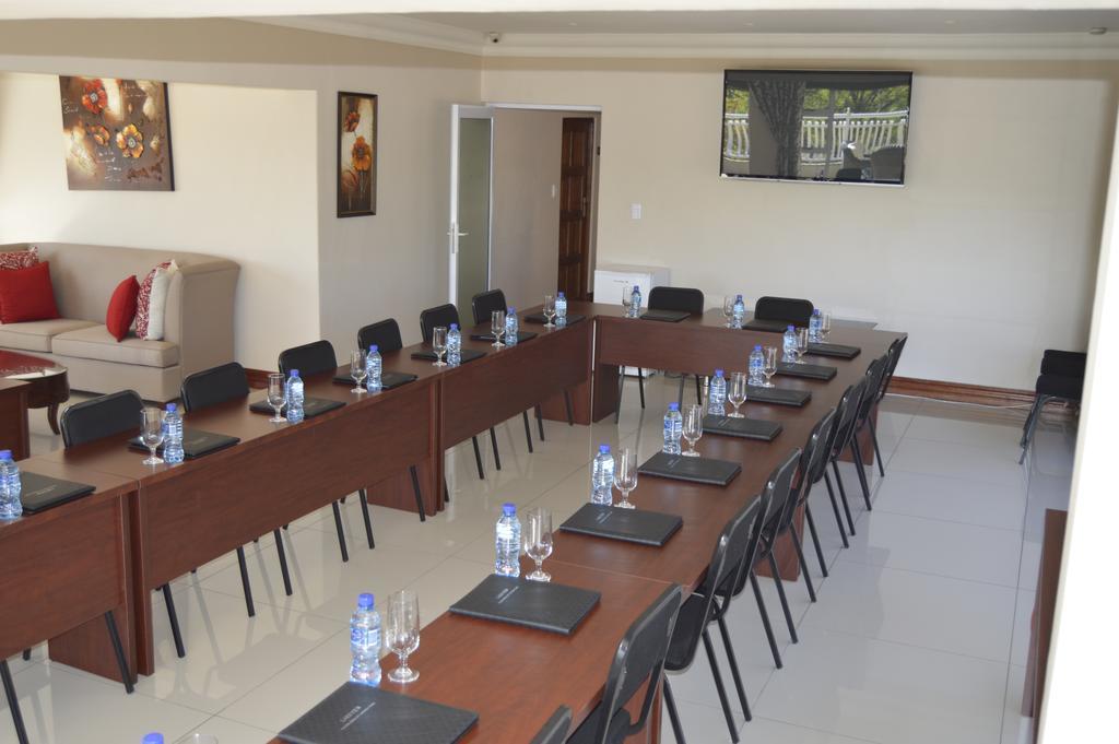 Lakeview Boutique Hotel&Conference Center Benoni Extérieur photo