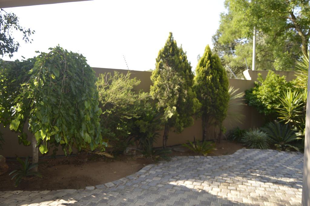 Lakeview Boutique Hotel&Conference Center Benoni Extérieur photo