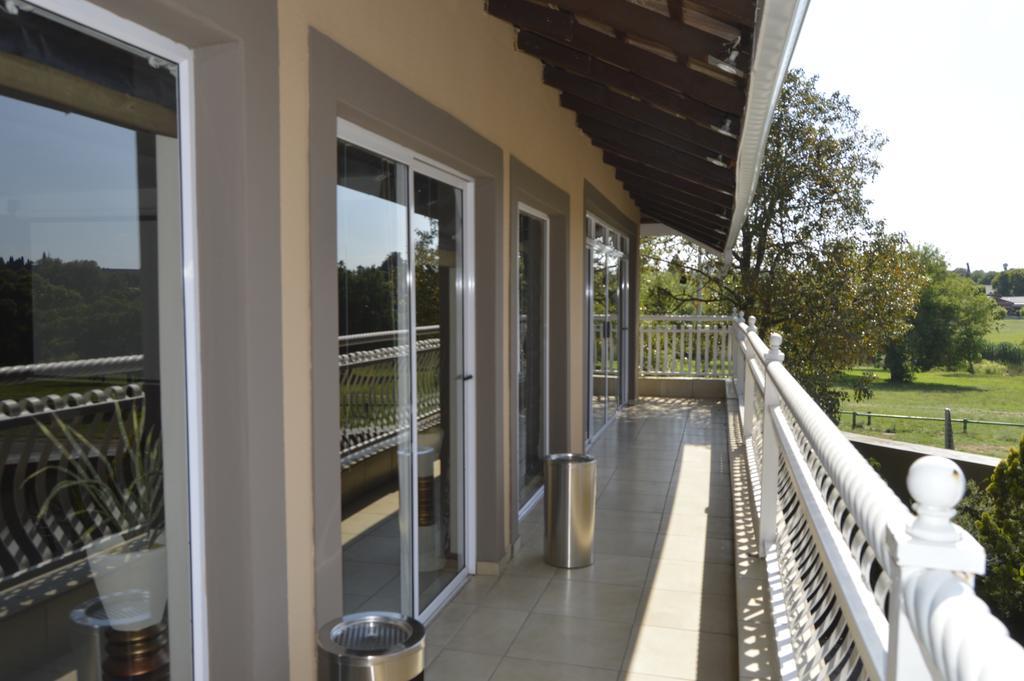 Lakeview Boutique Hotel&Conference Center Benoni Extérieur photo