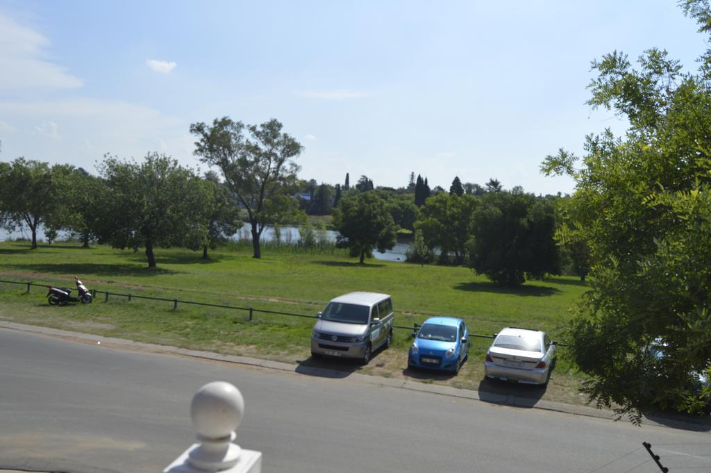 Lakeview Boutique Hotel&Conference Center Benoni Extérieur photo