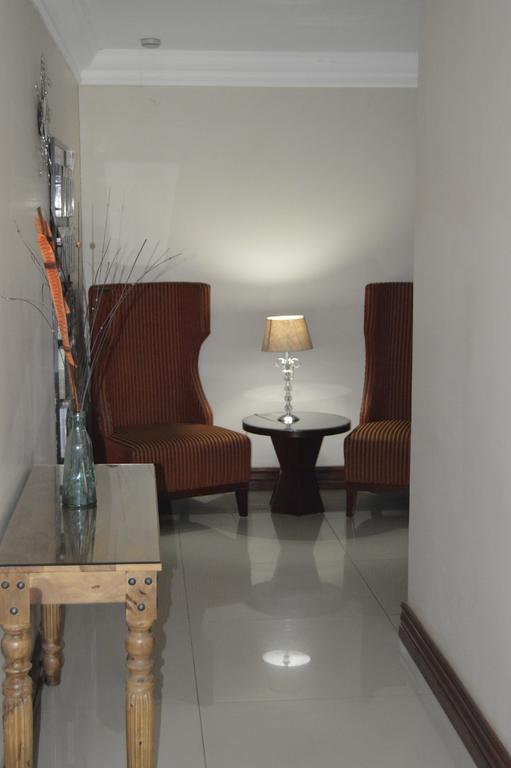 Lakeview Boutique Hotel&Conference Center Benoni Extérieur photo